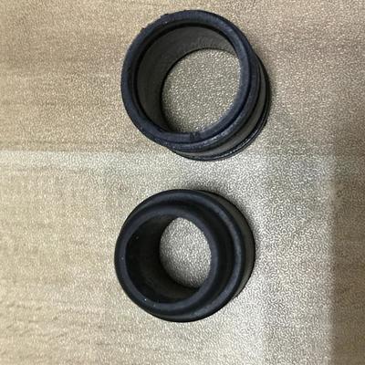 橡膠護(hù)線(xiàn)圈 橡膠防塵套 杭州橡膠制品定做 橡膠過(guò)線(xiàn)圈 橡膠堵頭圖片_高清圖_細(xì)節(jié)圖